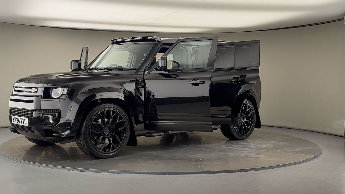 Land Rover Defender 110 Urban Image 22