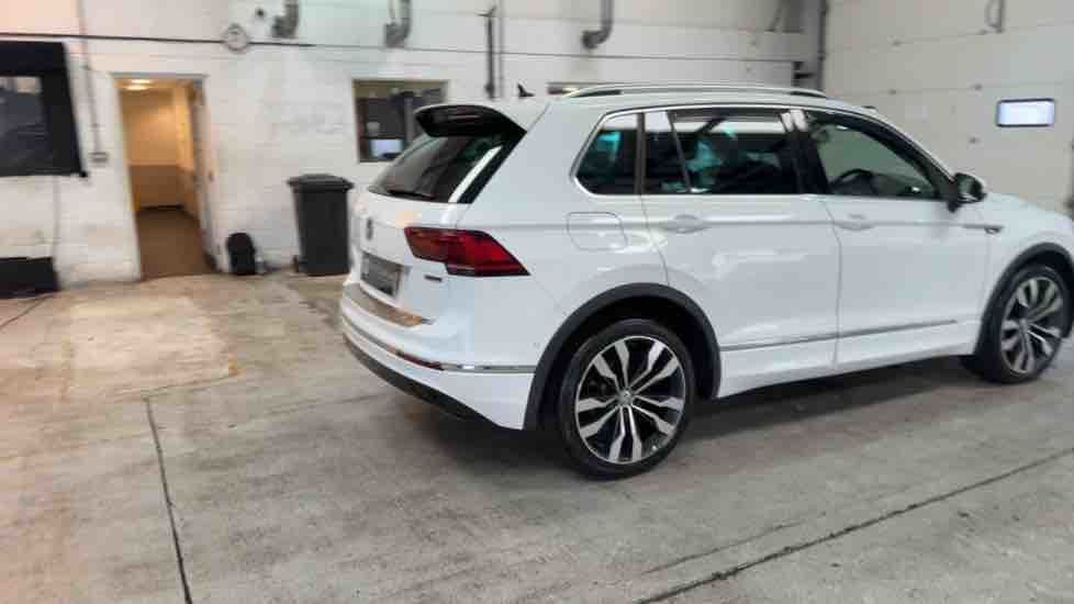 More views of Volkswagen Tiguan