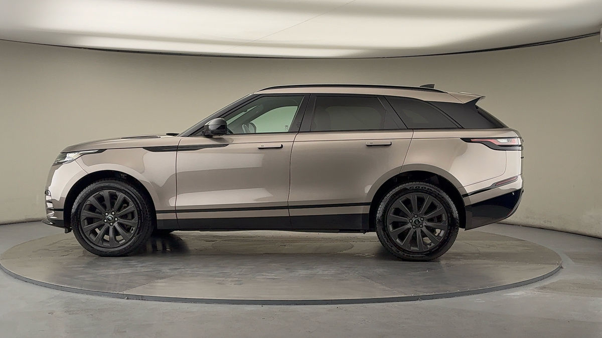 More views of Land Rover Range Rover Velar