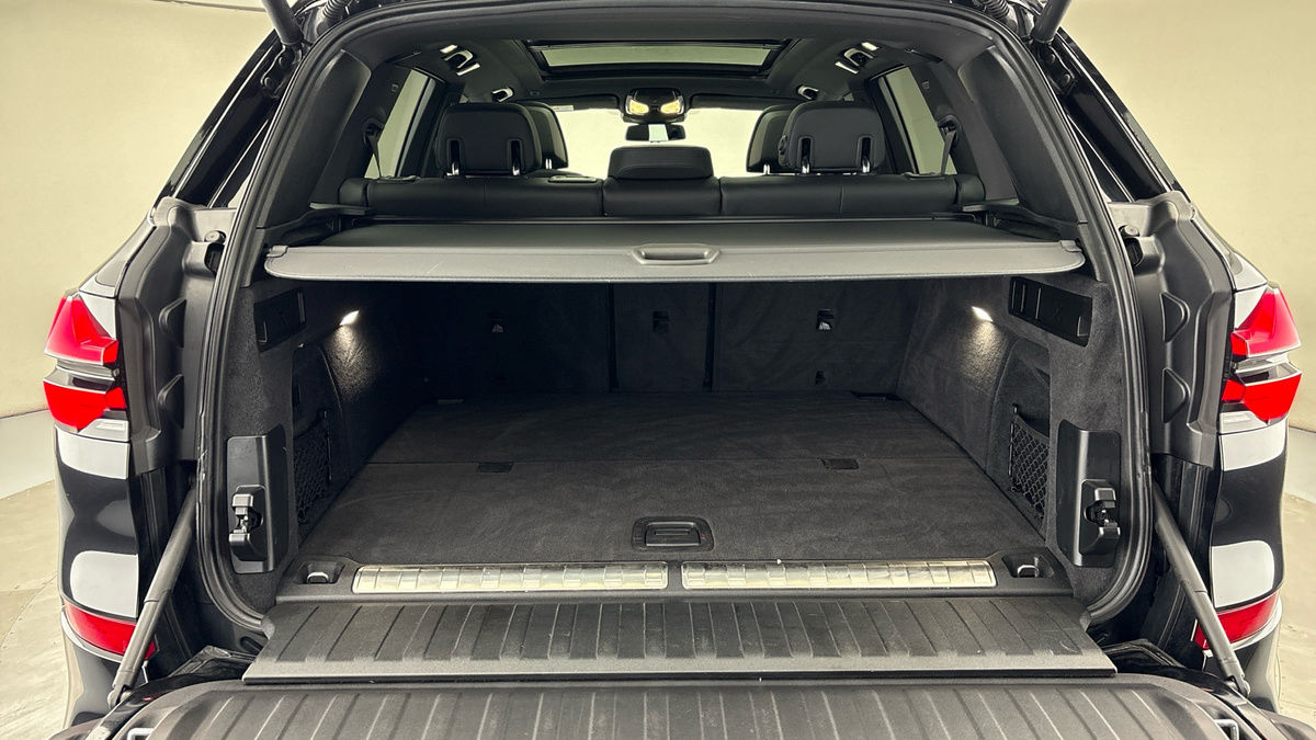 BMW X5 Image 11