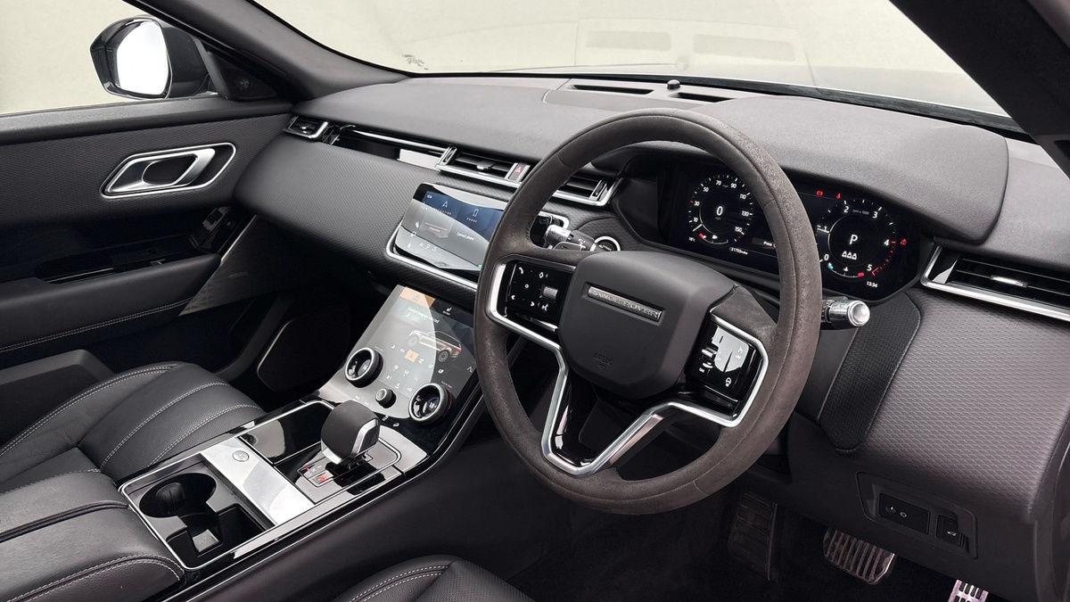 Land Rover Range Rover Velar Image 5