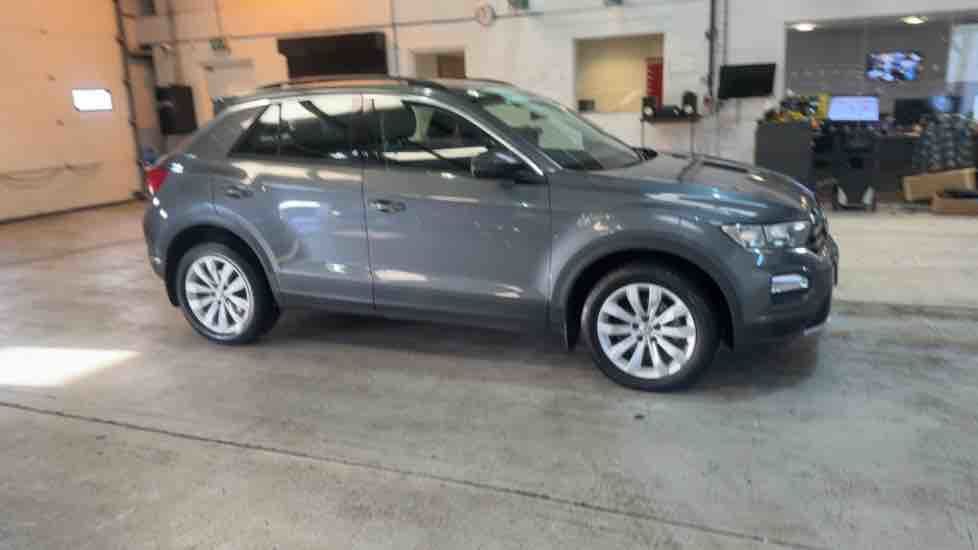 More views of Volkswagen T-Roc