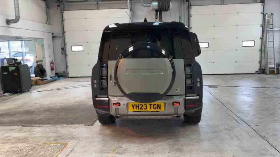 More views of Land Rover Defender 130