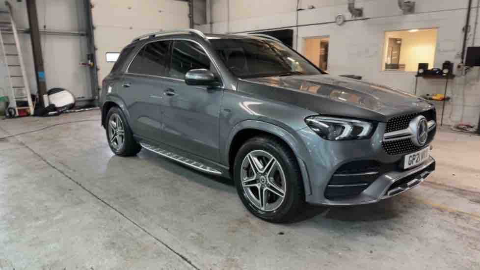 More views of Mercedes-Benz GLE