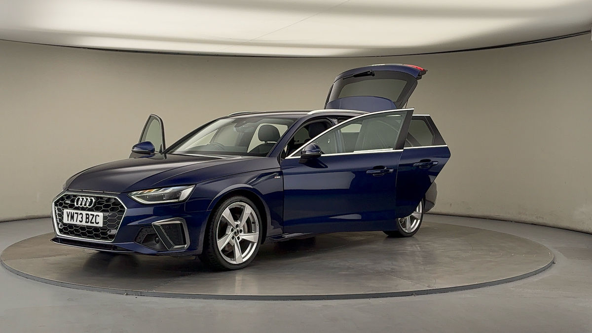 More views of Audi A4 Avant