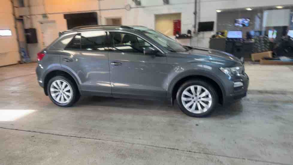 More views of Volkswagen T-Roc