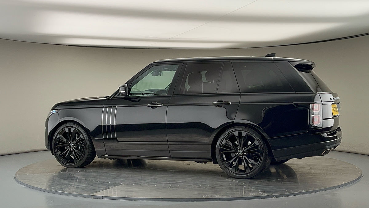 More views of Land Rover Range Rover