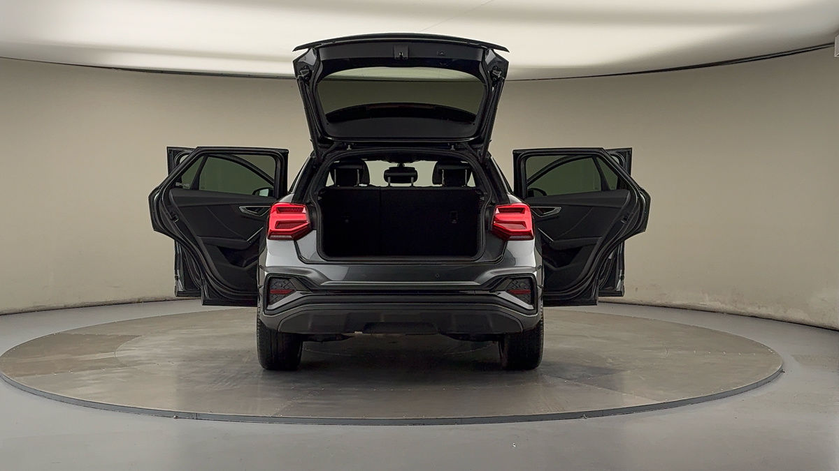 More views of Audi Q2