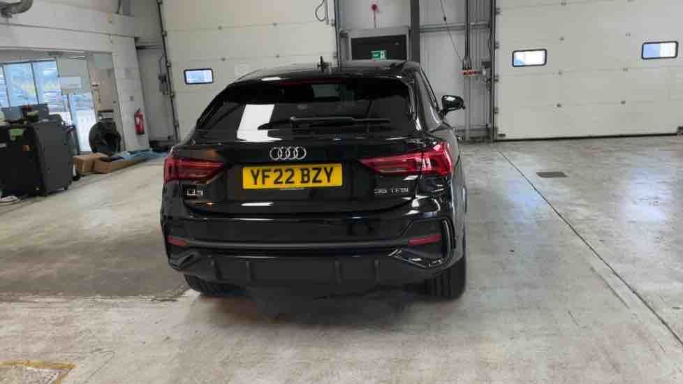 More views of Audi Q3