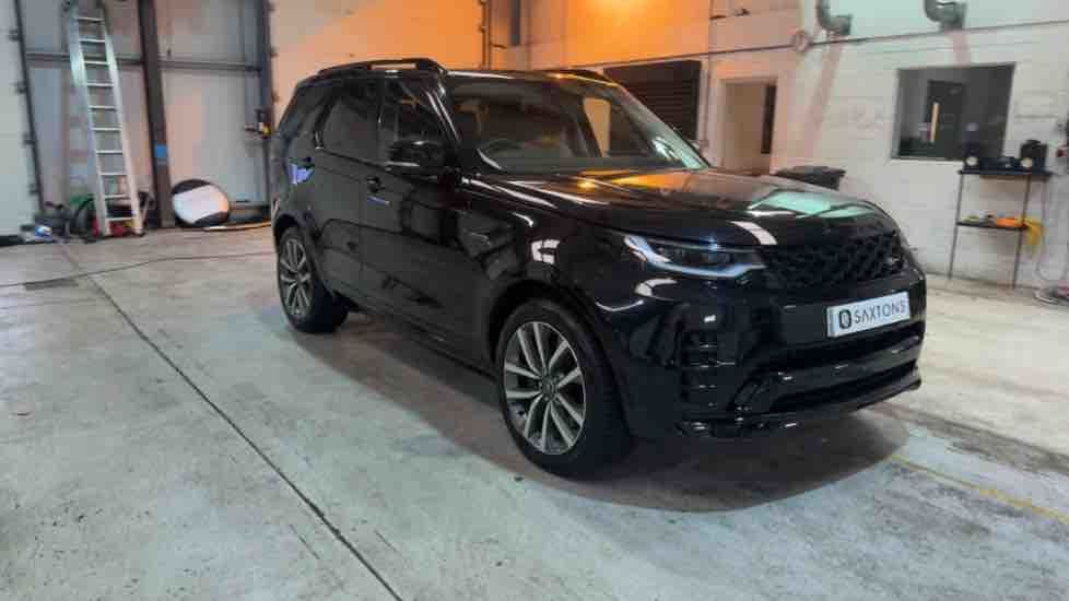 More views of Land Rover Discovery