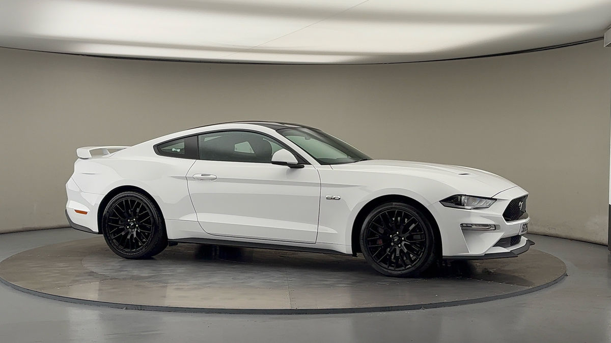 More views of Ford Mustang