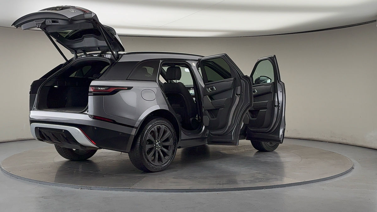 More views of Land Rover Range Rover Velar