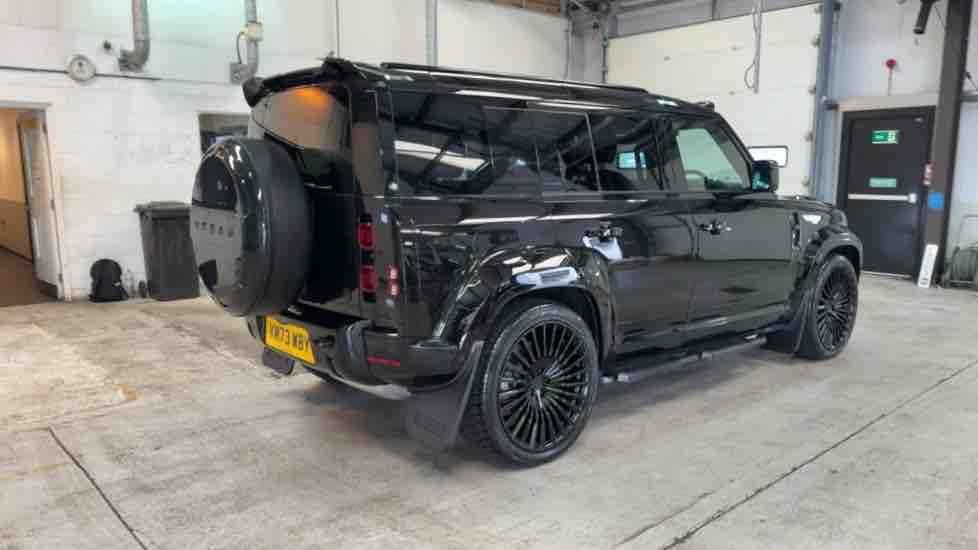 More views of Land Rover Defender 110
