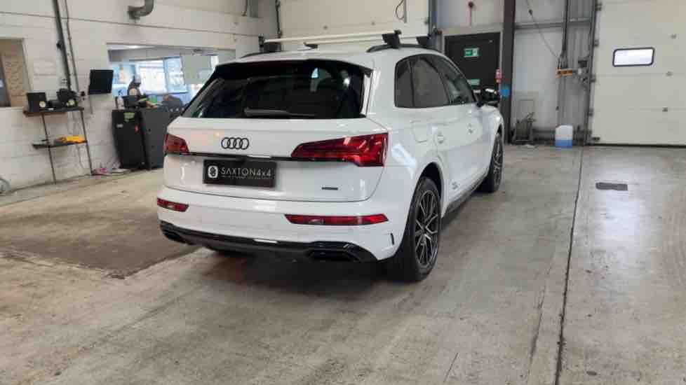 More views of Audi Q5