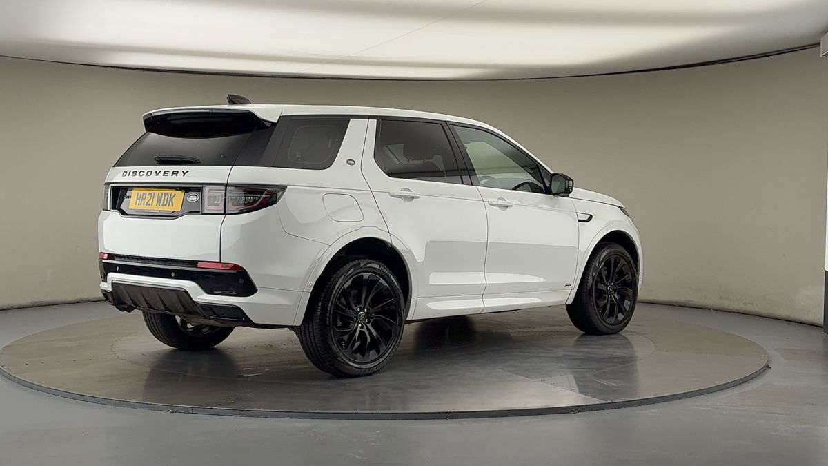 Land Rover Discovery Sport Image 21