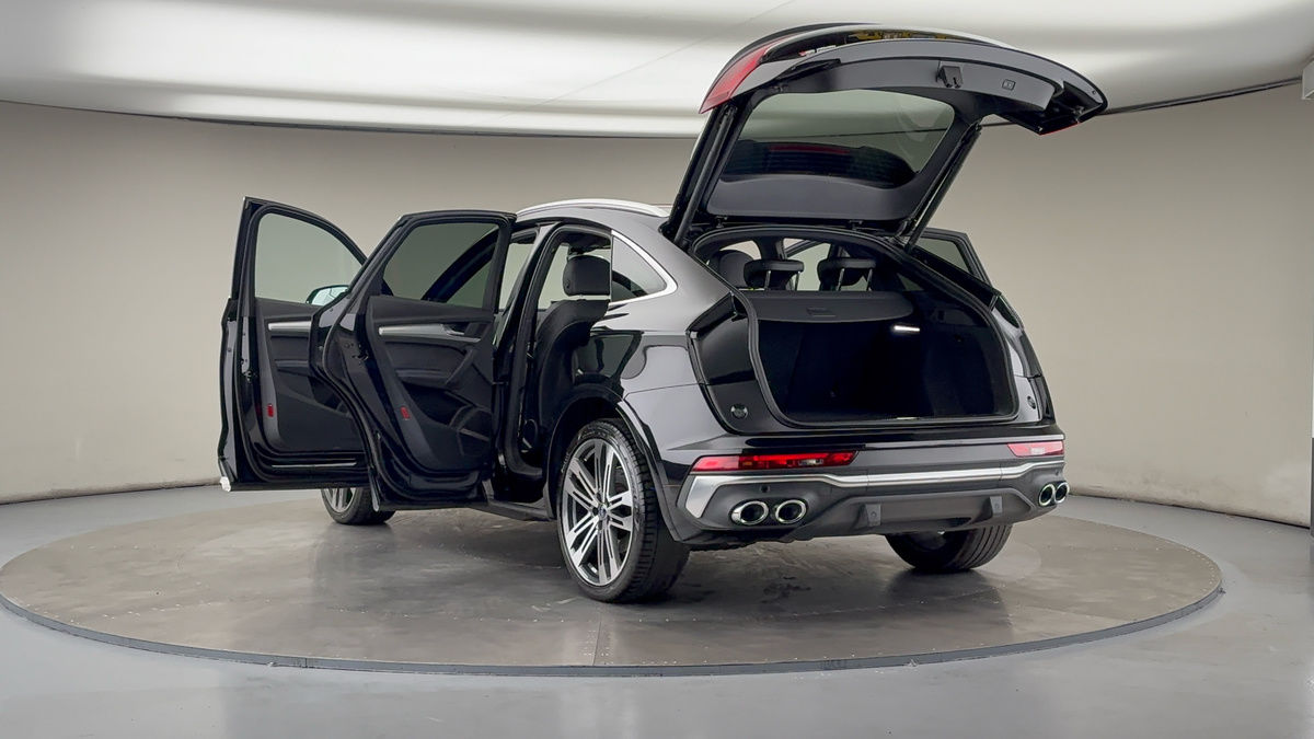 Audi SQ5 Image 23
