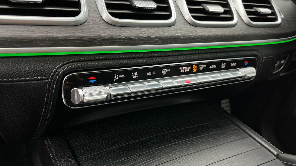 Mercedes-Benz GLE Image 30