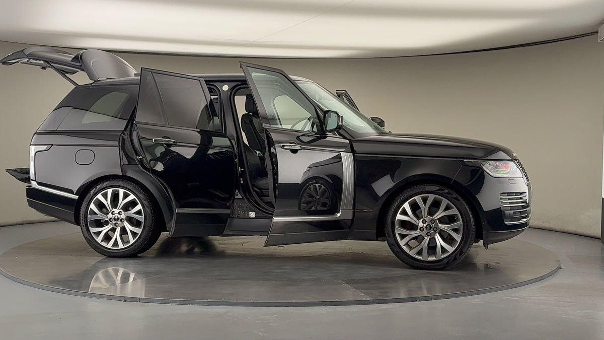 More views of Land Rover Range Rover