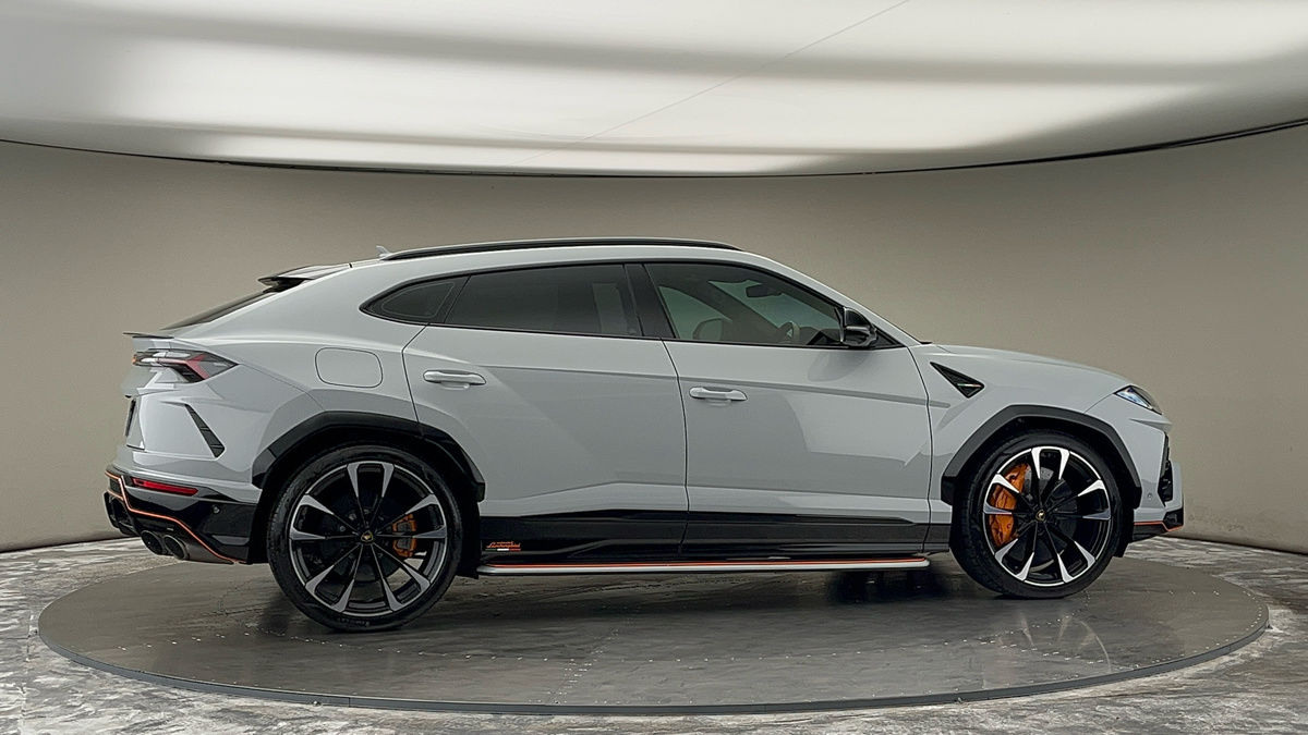 More views of Lamborghini Urus