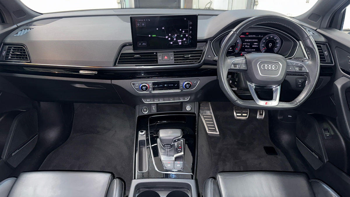 Audi Q5 Image 12
