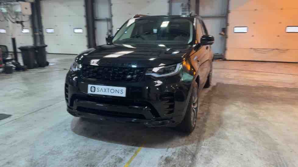 More views of Land Rover Discovery
