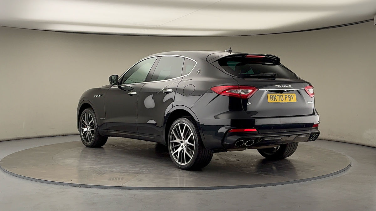Maserati Levante Image 2