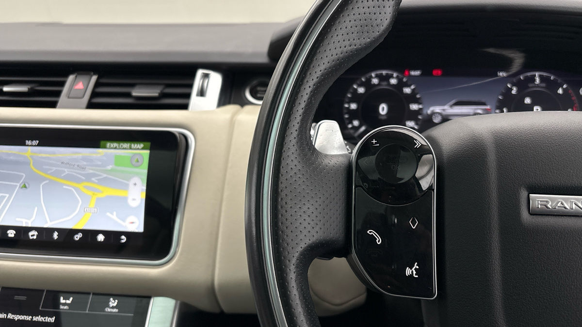 Land Rover Range Rover Sport Image 19