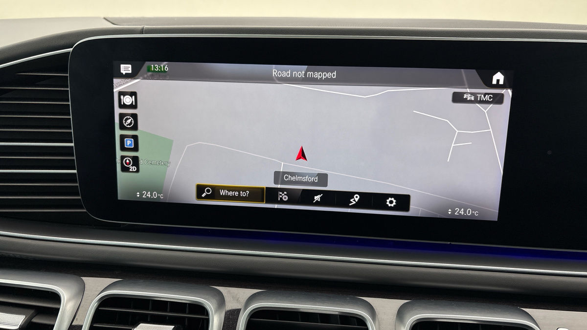 Mercedes-Benz GLS Image 17