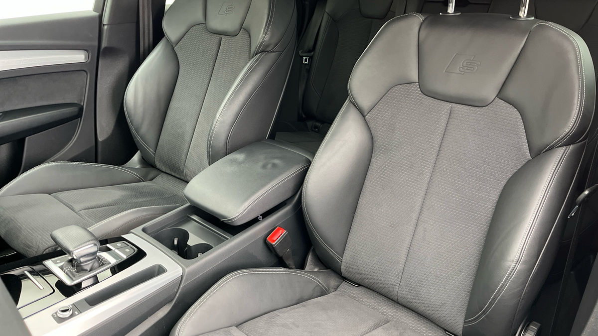 Audi Q5 Image 7