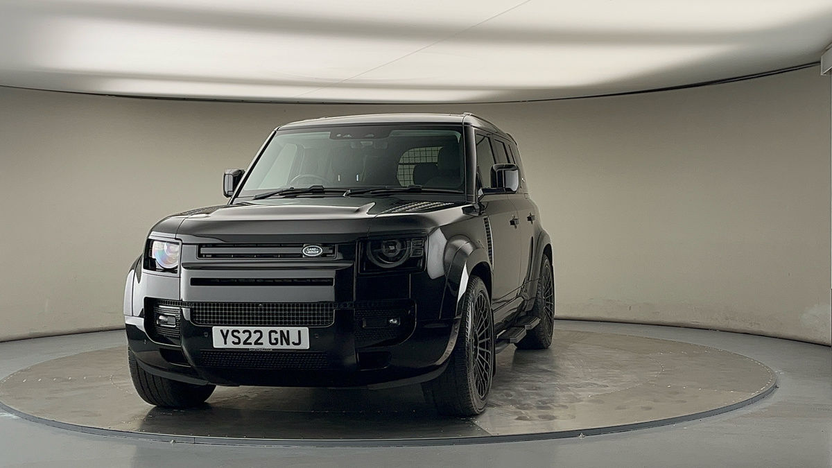 More views of Land Rover Defender 110