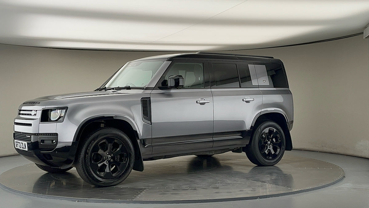 More views of Land Rover Defender 110