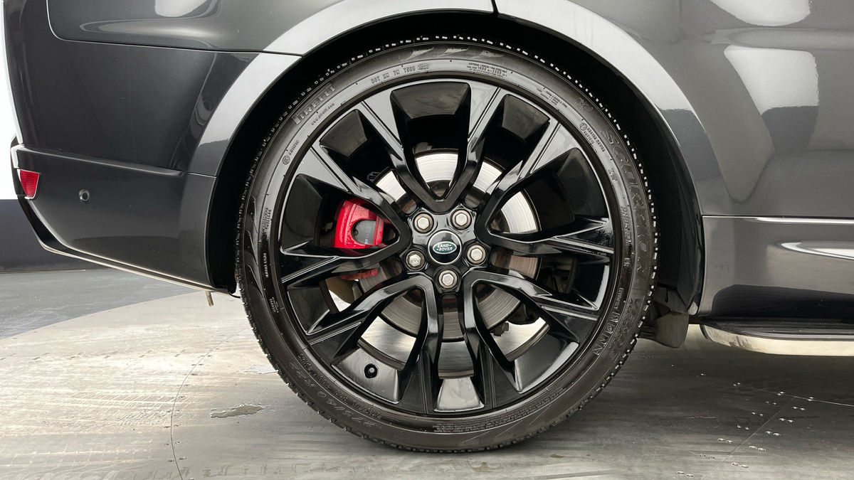 Land Rover Range Rover Sport Image 10