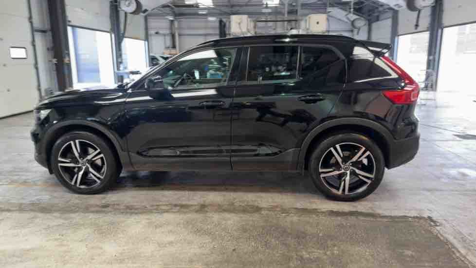 More views of Volvo XC40
