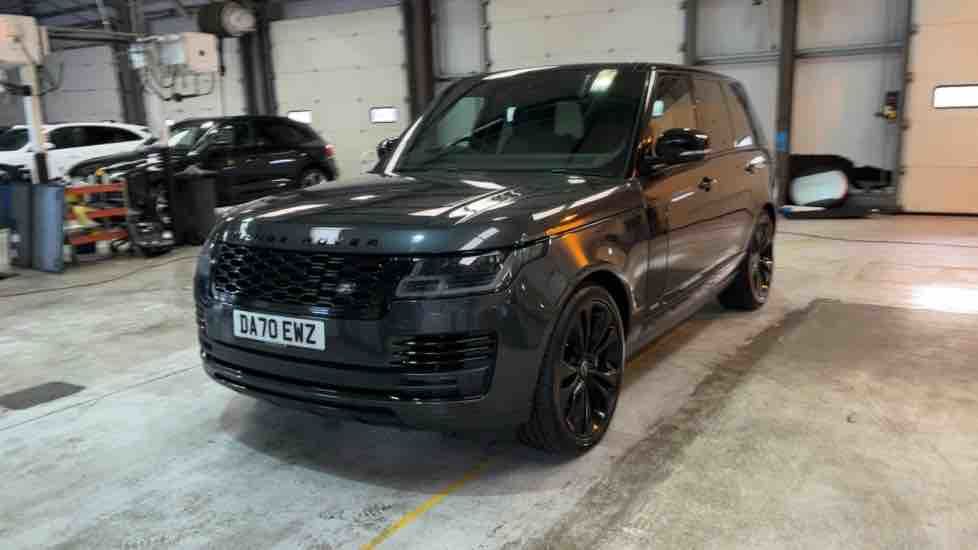 More views of Land Rover Range Rover
