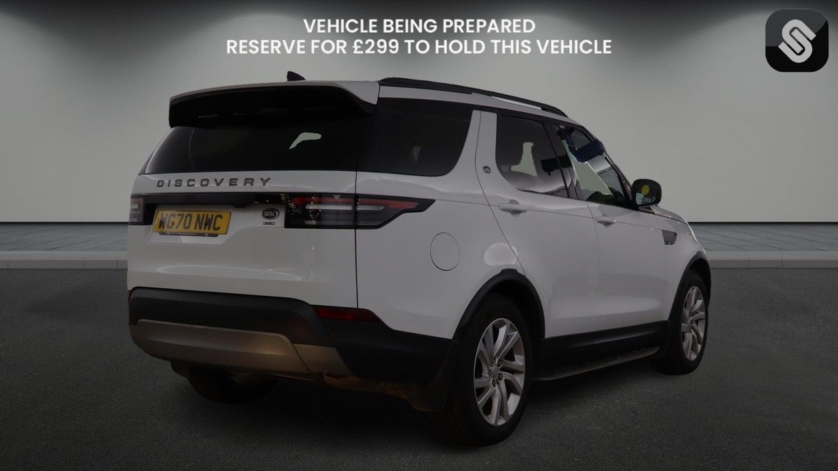 Land Rover Discovery Image 4