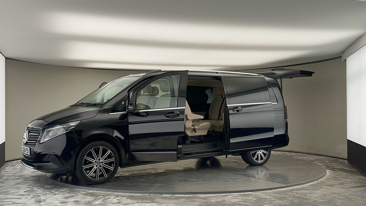 More views of Mercedes-Benz V Class