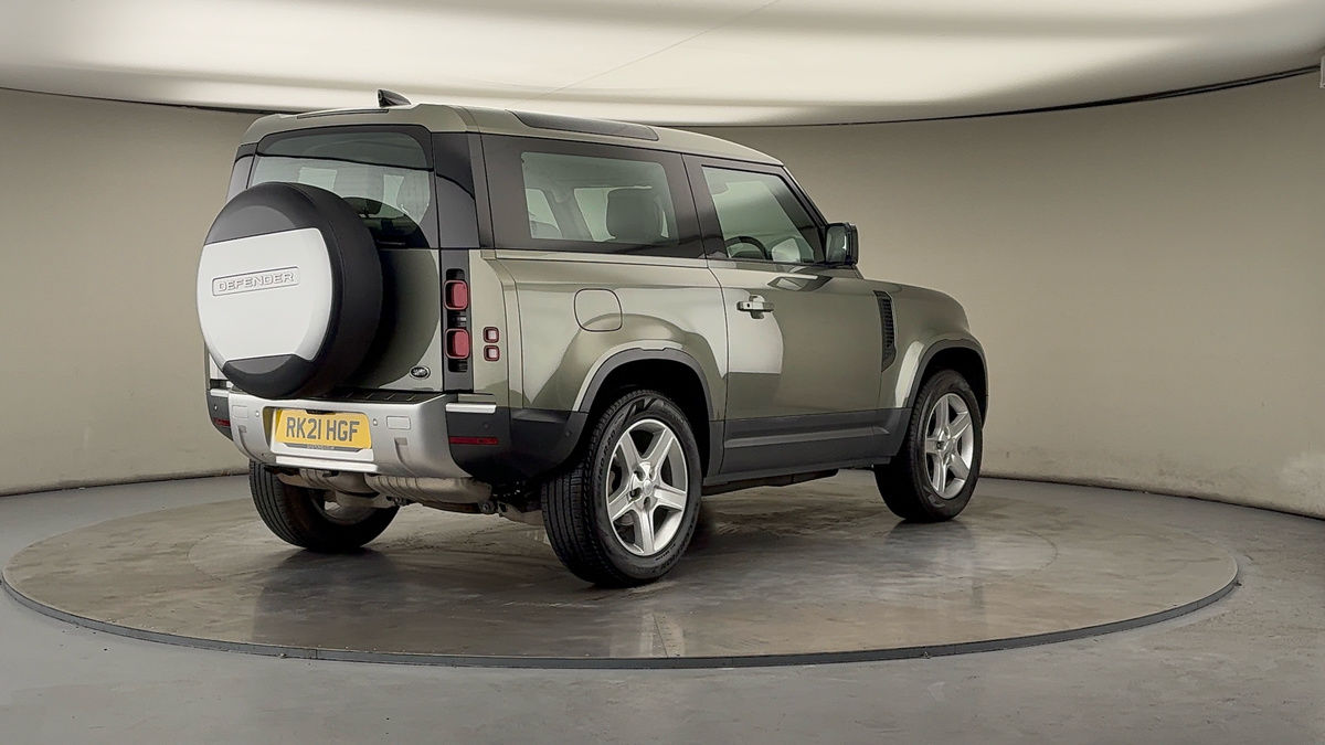 More views of Land Rover Defender 90
