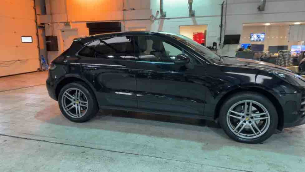 More views of Porsche Macan
