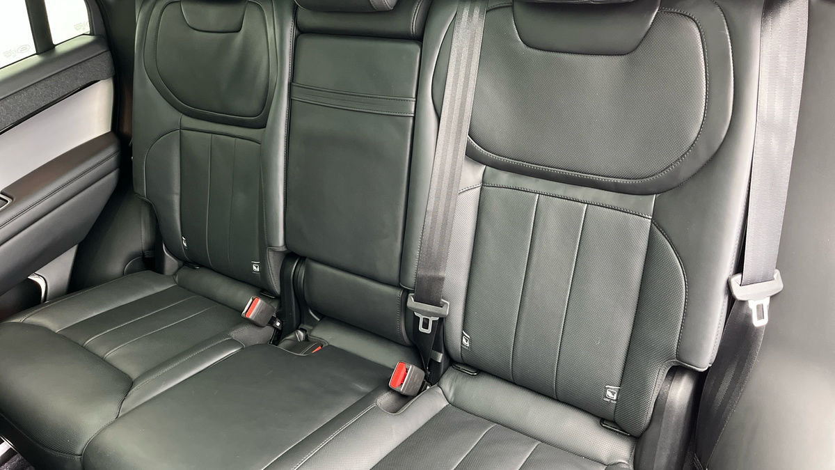 Land Rover Range Rover Sport Urban Image 8