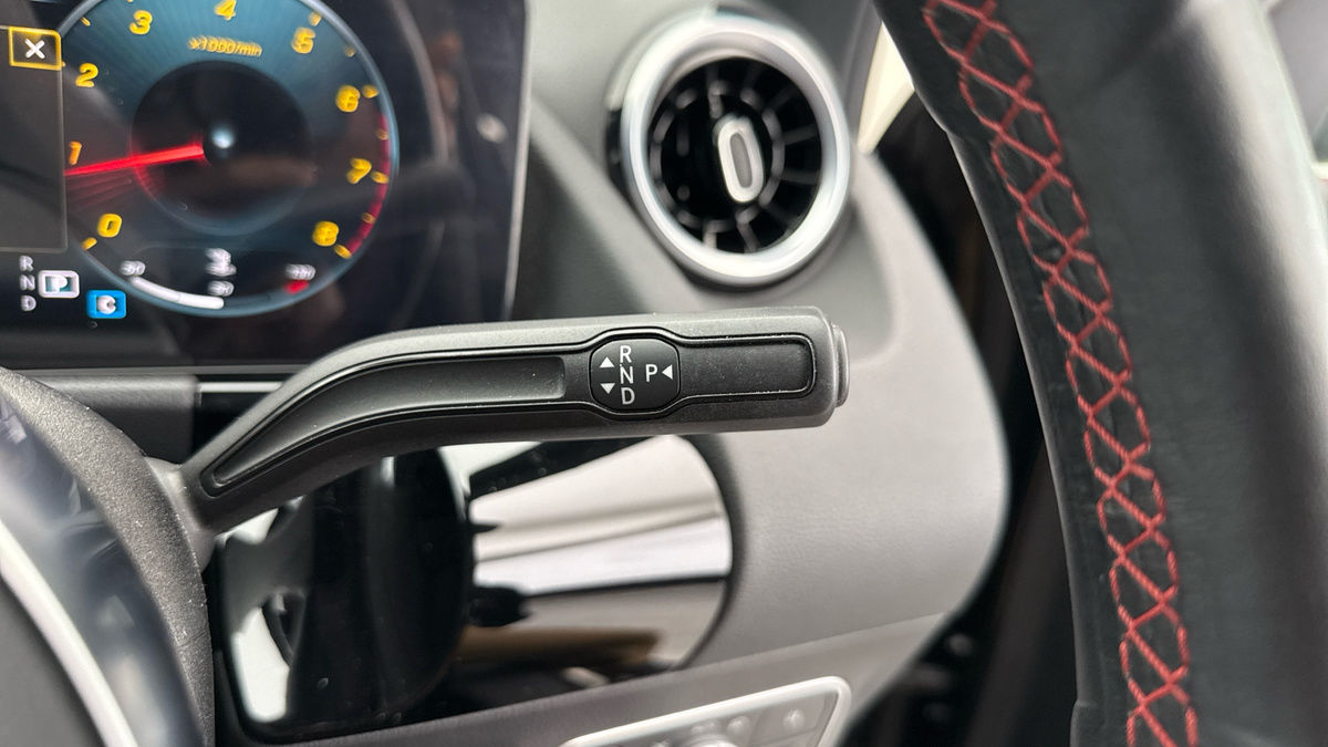 Mercedes-Benz GLA Image 4