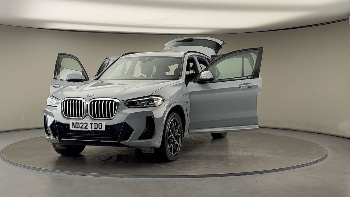 More views of BMW X3