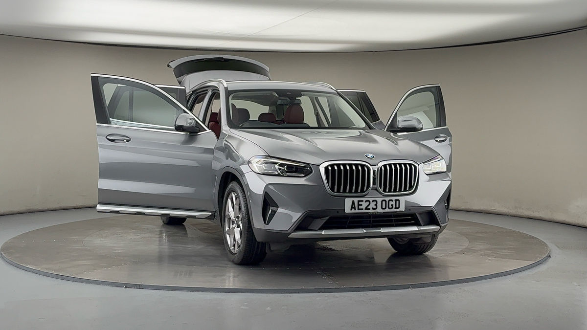 More views of BMW X3