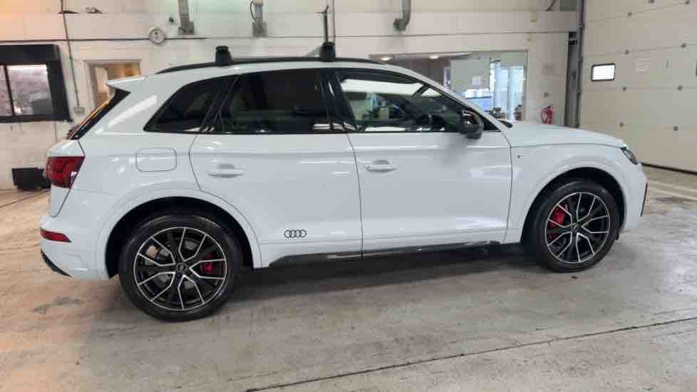 More views of Audi Q5
