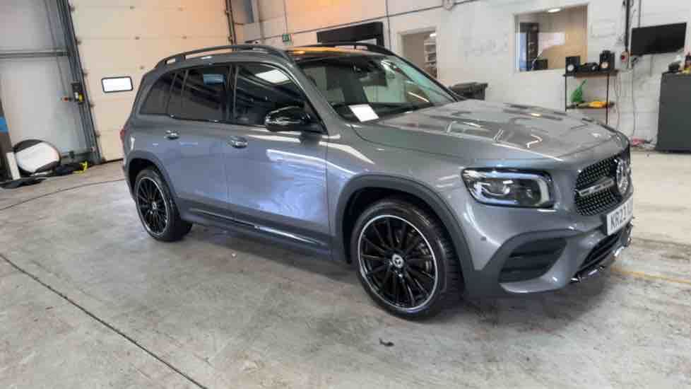 More views of Mercedes-Benz GLB