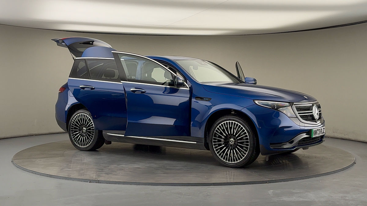 More views of Mercedes-Benz EQC
