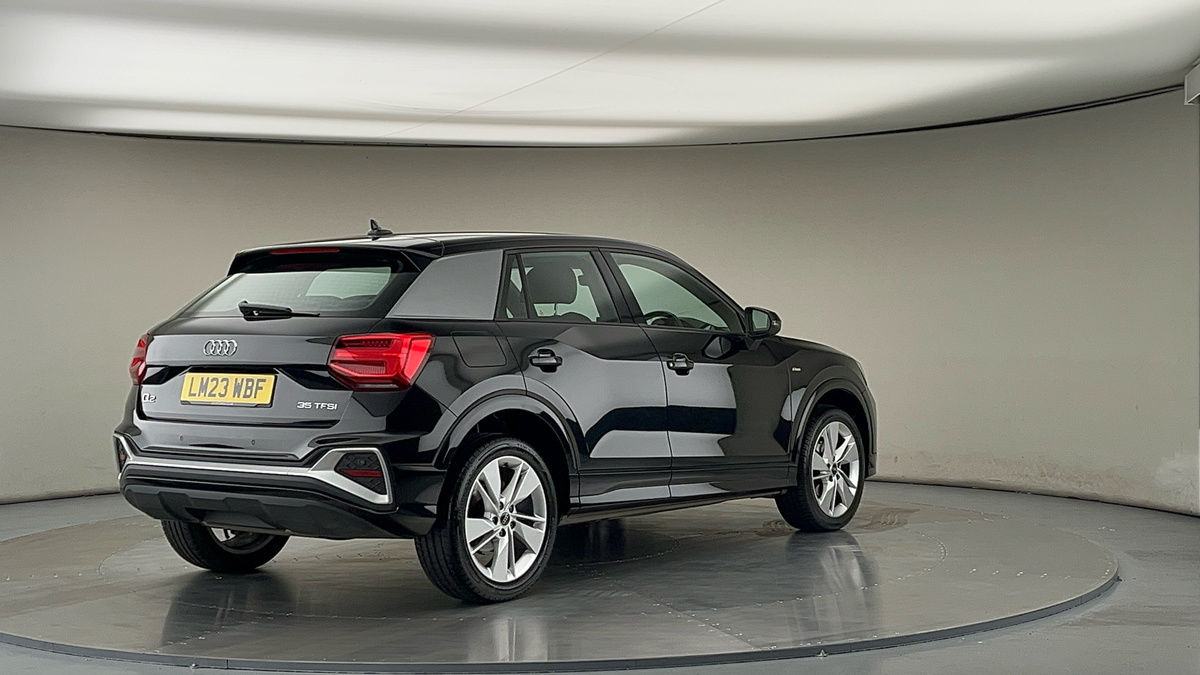 Audi Q2 Image 21