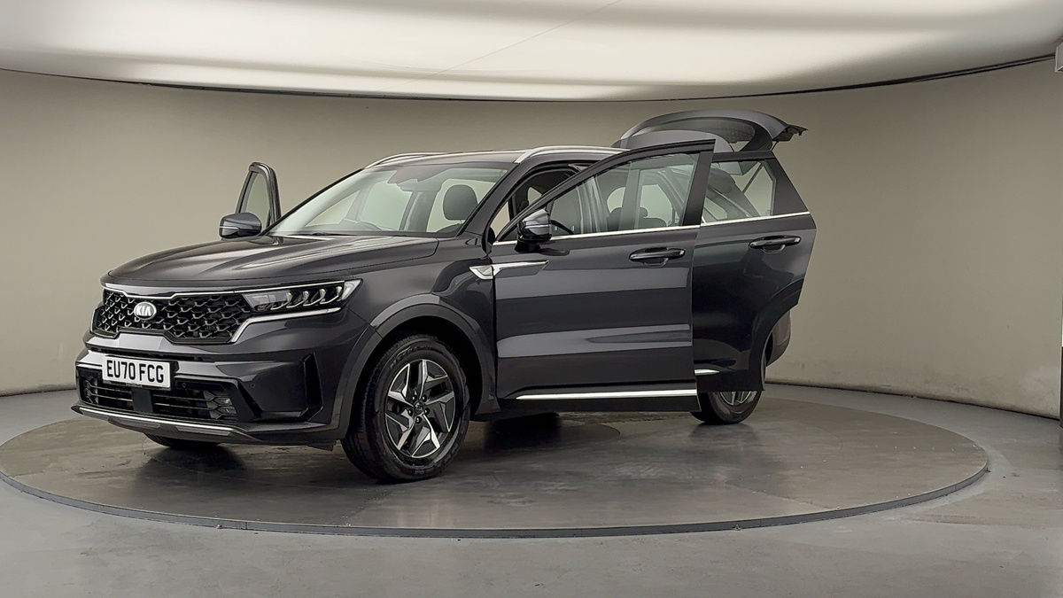 More views of Kia Sorento