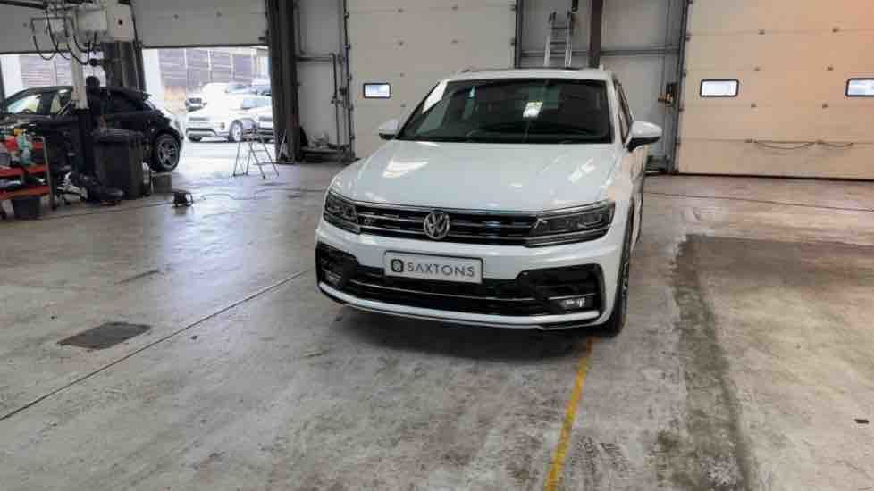 More views of Volkswagen Tiguan