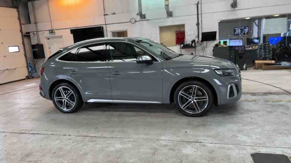 More views of Audi SQ5