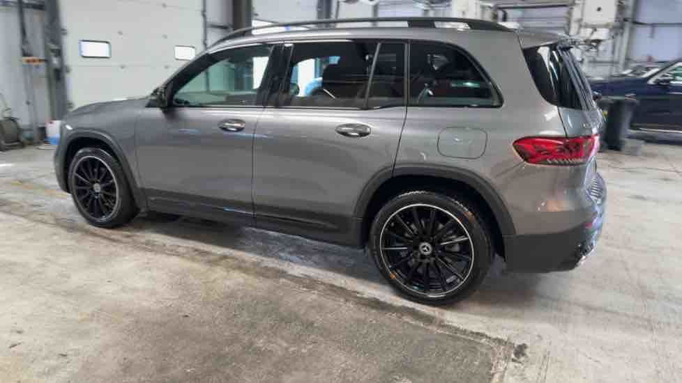 More views of Mercedes-Benz GLB